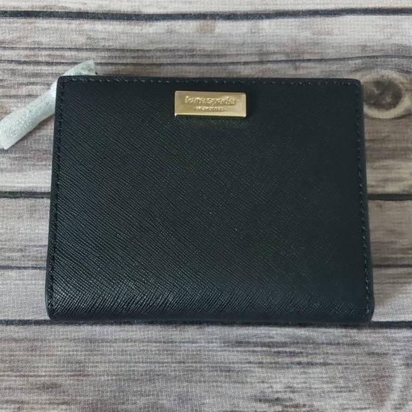 kate spade Laurel Way small Shawn wallet NWT - Picture 1 of 15